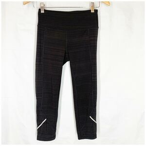 FILA Athletic Leggings XS Crop Black/Brown Stretch Knit Reflective Pants